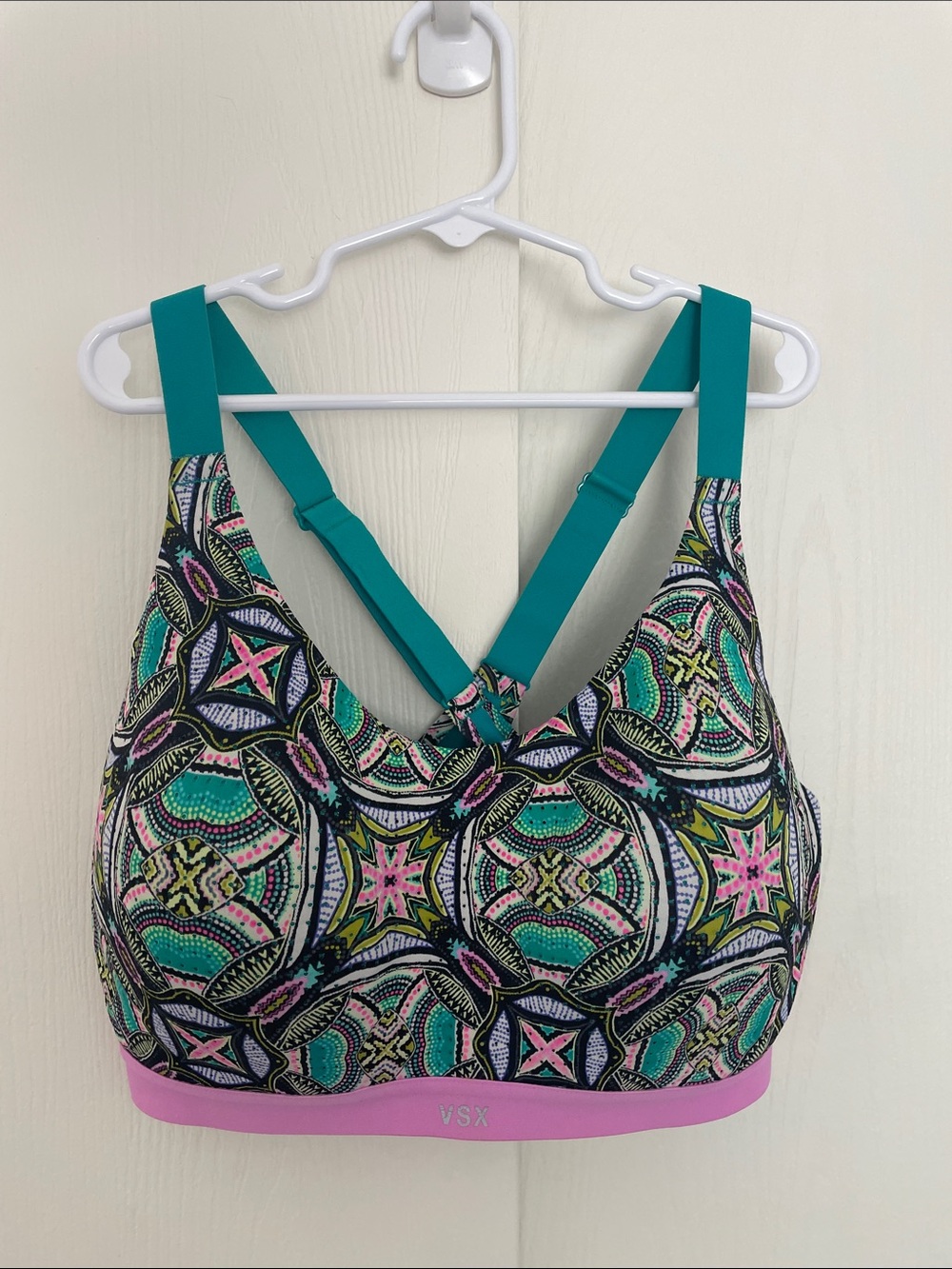 VSX Teal & Pink Patterned Support Sports Bra